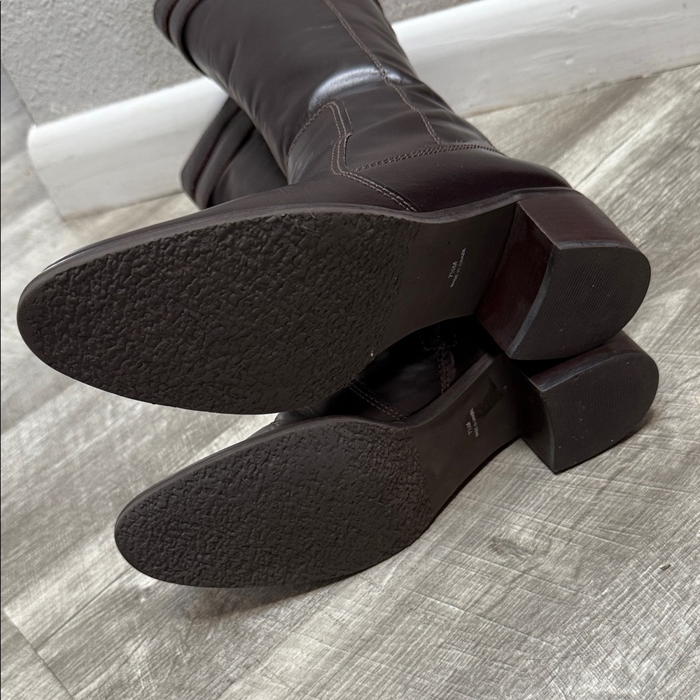 Naturalizer Rich Brown Heeled Boots - Picture 10 of 16
